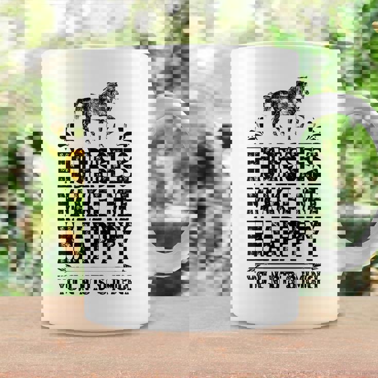 Horses Make Me Happy 楽しい馬愛好家 農家乗馬 コーヒーマグ ギフトのアイデア