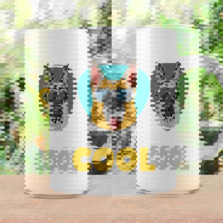 My Dog Thinks I'm Cool サングラス ジャーマンシェパード ドッグオーナー 長袖tシャツ コーヒーマグ ギフトのアイデア