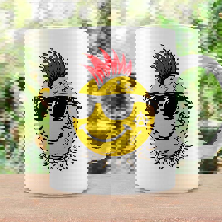 Punker Jumper Iro Anarchy Guitars Punk Rebels 長袖tシャツ コーヒーマグ ギフトのアイデア