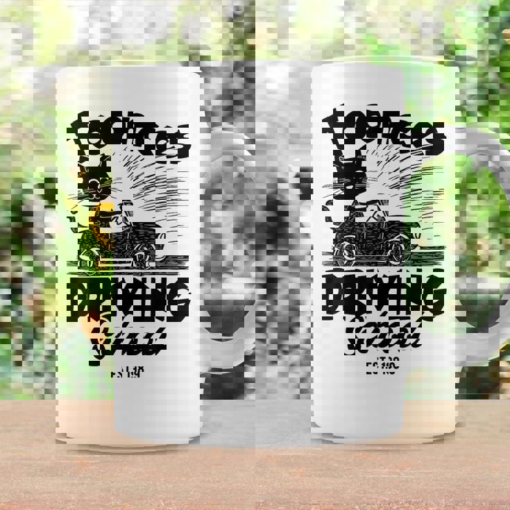 Toonces 自動車教習所 エスト 伝説の運転 猫 面白い コーヒーマグ ギフトのアイデア