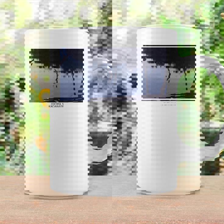 「犬神家の一族」逆さ足ショット コーヒーマグ ギフトのアイデア