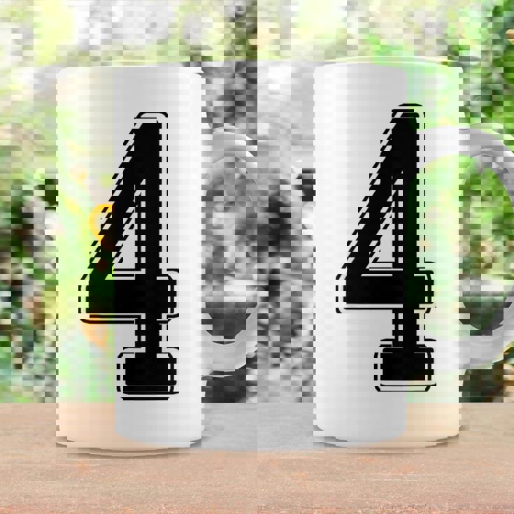 【バックプリント・背中側】4 数字 背番号 ユニフォーム ナンバー【ブラック／黒の文字】スポーツ 野球 サッカー 部活 コーヒーマグ ギフトのアイデア