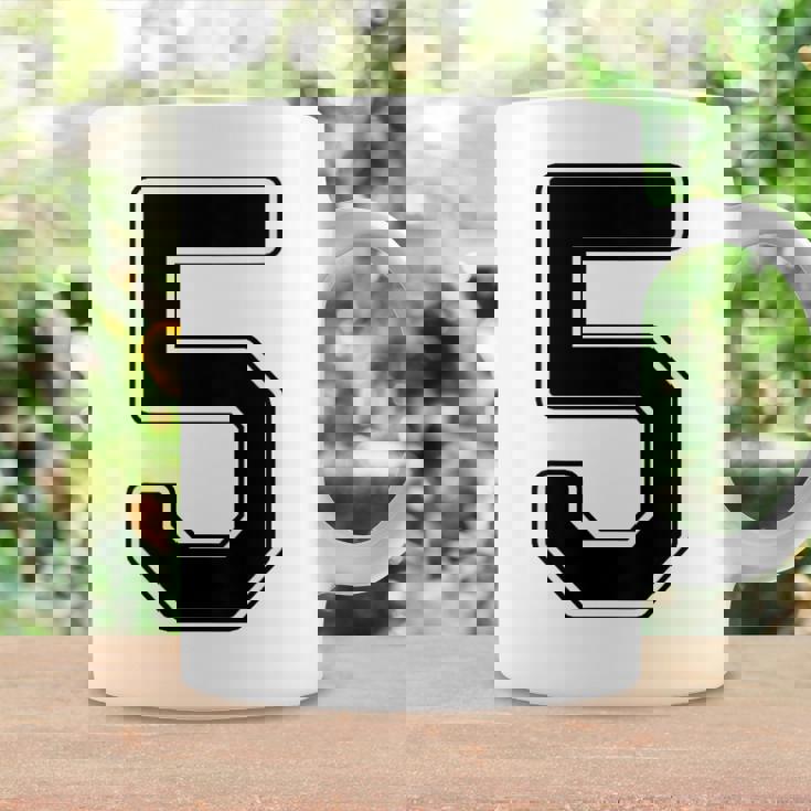 【バックプリント・背中側】5 数字 背番号 ユニフォーム ナンバー【ブラック／黒の文字】スポーツ 野球 サッカー 部活 コーヒーマグ ギフトのアイデア