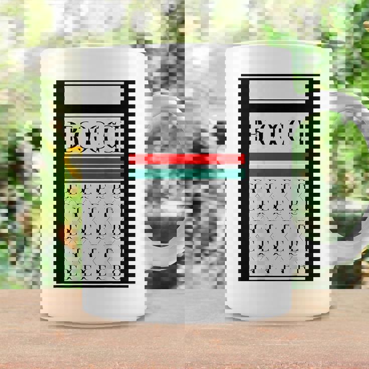 【バックプリント・背中側】Bocci ぼっち ロゴ 総柄 イタリア国旗風【変なtシャツ】陰キャ ブランド パロディ 面白 コーヒーマグ ギフトのアイデア