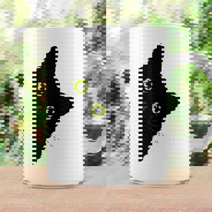 【覗くネコ】黒猫 にゃんこ 猫好き 猫 可愛い ネコ 子猫 ネコ好き 面白い 変な 遊び心 ネタ ウケ狙い おもしろ コーヒーマグ ギフトのアイデア