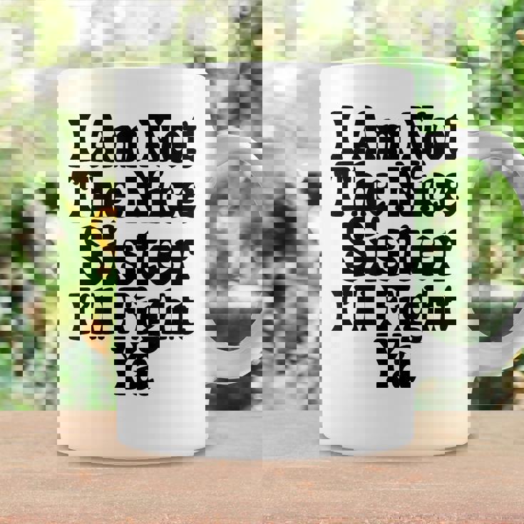 おれはナイスシスターじゃないよ戦ってやるよおもしろい皮肉 コーヒーマグ ギフトのアイデア