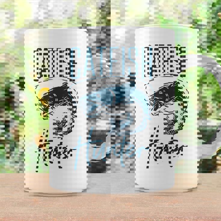 かわいいナマズハンターデザイン ナマズ農家へのギフトアイデア コーヒーマグ ギフトのアイデア