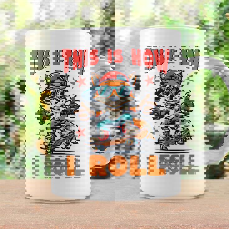 これが私がクールなフォックススケートをスケートボードで転がす方法です コーヒーマグ ギフトのアイデア