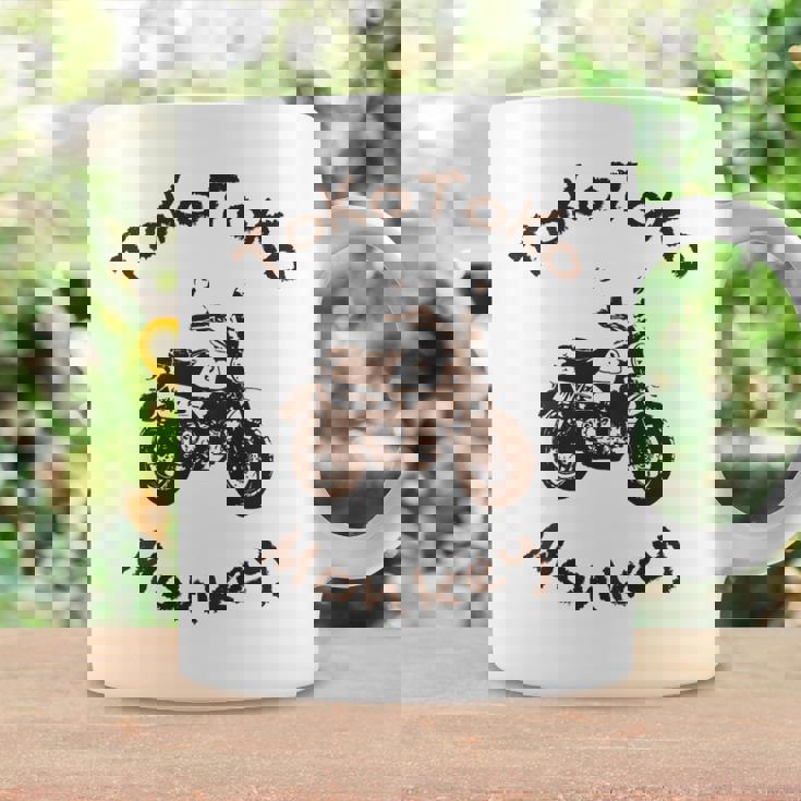 とことこモンキー バックプリント コーヒーマグ ギフトのアイデア