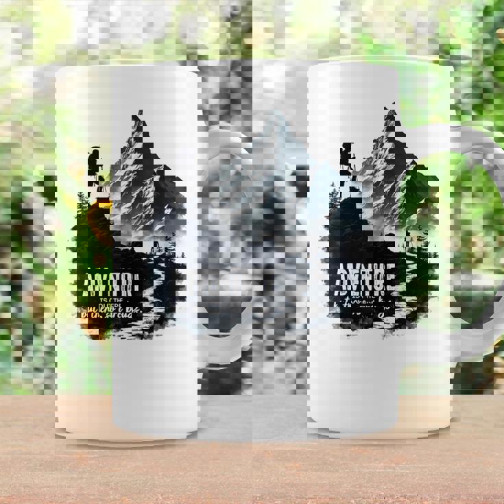 アドベンチャー バグ アウトドア キャンプ ハイキング 面白い 自然 グラフィック コーヒーマグ ギフトのアイデア