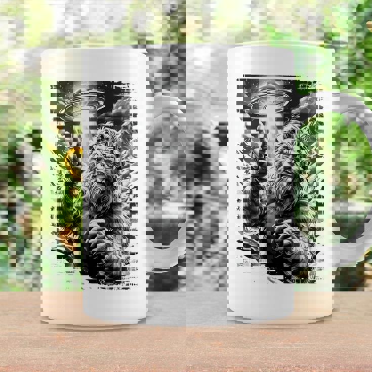 イエティ Ufo 平和 クリプティッド ユーモア マウンテン遭遇 長袖tシャツ コーヒーマグ ギフトのアイデア