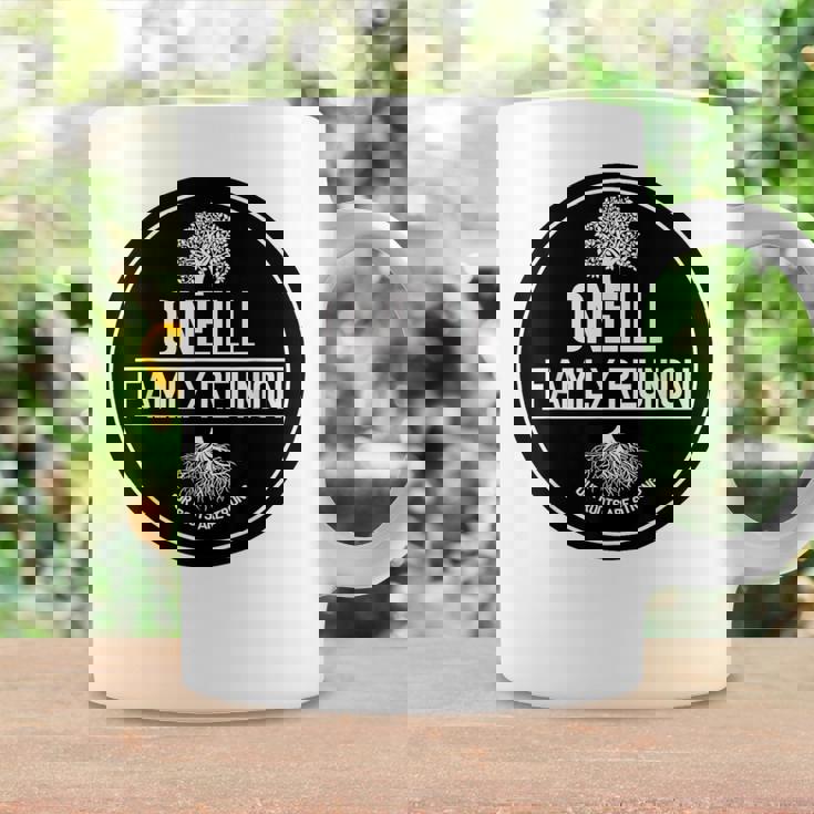 オニール・ファミリー・リユニオン俺たちのルーツ・イズ・ストロング・ツリー コーヒーマグ ギフトのアイデア