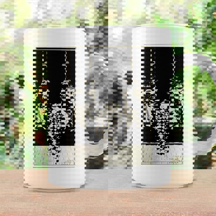 オーブリー・ビアズリー作「スカーレット・パストラール」1895 長袖tシャツ コーヒーマグ ギフトのアイデア