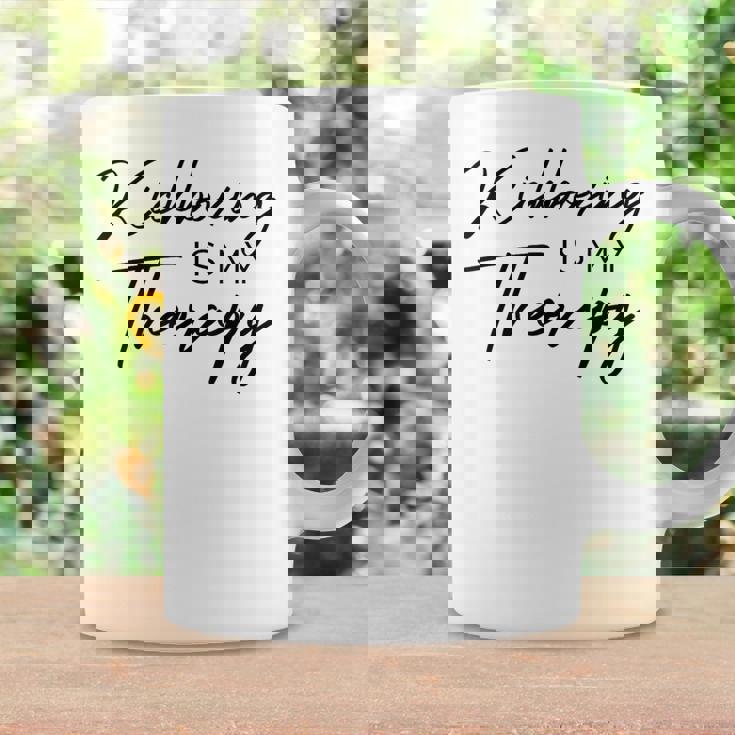 キックボクシングは私のセラピー コーヒーマグ ギフトのアイデア