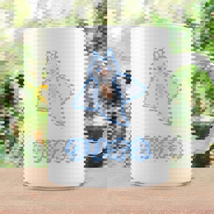 クリオネ（Big ビッグ）【どうぶつ フレンズ】ポップ ゆるくて かわいい キャラクター イラスト 長袖tシャツ コーヒーマグ ギフトのアイデア