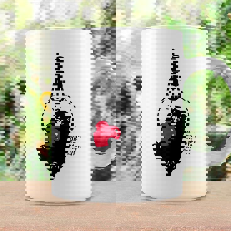 クレーンゲーム アーム Ufoキャッチャー 熊 ぬいぐるみ シルエット イラスト おもしろ Don't Catch Me コーヒーマグ ギフトのアイデア