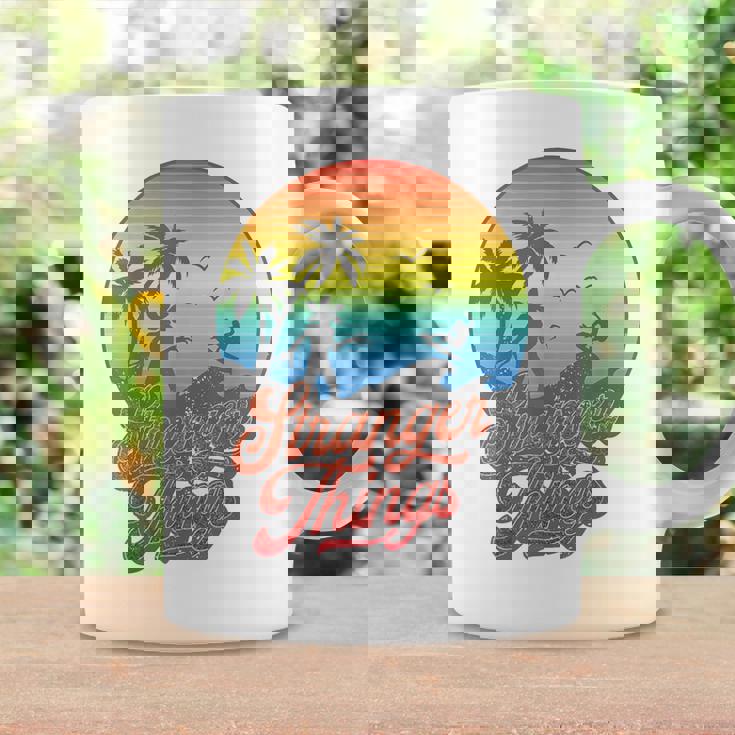 ストレンジャー・シングス サーファーボーイ ピザ デモゴルゴン カリ レトロ 80年代 コーヒーマグ ギフトのアイデア