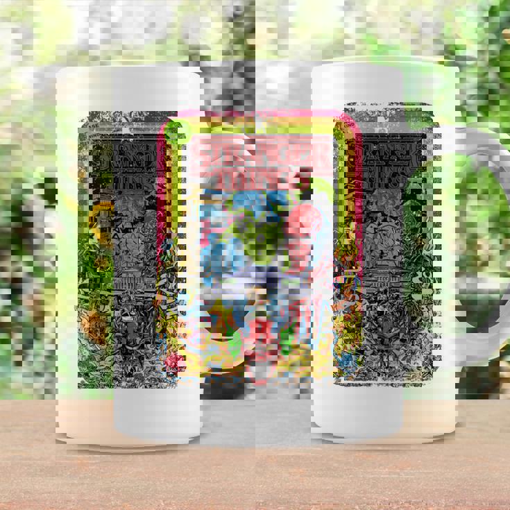 ストレンジャー・シングス プロモコミック ザ・パーティー ベクナ バトル レトロ 80年代 長袖tシャツ コーヒーマグ ギフトのアイデア