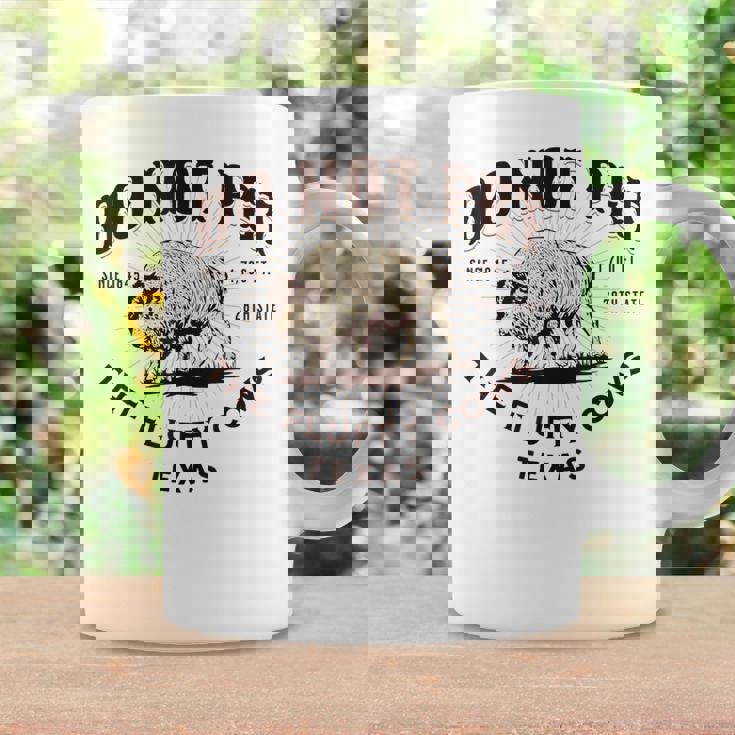 テキサス・ドント・ペット・ザ・フワッフィー・カウズ・ファニー・バイソン コーヒーマグ ギフトのアイデア