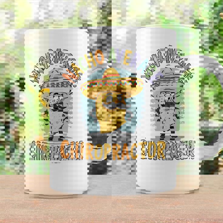 ナチョー 平均 カイロプラクター タコス 整体調整 コーヒーマグ ギフトのアイデア