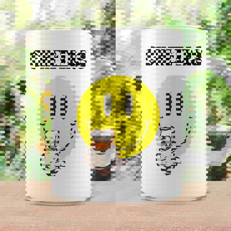 ハッピー・チアーズ・デュード コーヒーマグ ギフトのアイデア