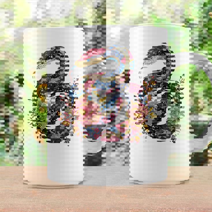 パイソン 蛇 フローラルボール パイソン タトゥーフラワー 蛇好き コーヒーマグ ギフトのアイデア