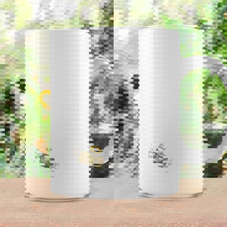 パチンコで 一万去ってまた一万 ダジャレ もじり 親父ギャグ ギャグ ネタ 川柳 パチンコ好き ジョーク 面白い ネタ 長袖tシャツ コーヒーマグ ギフトのアイデア