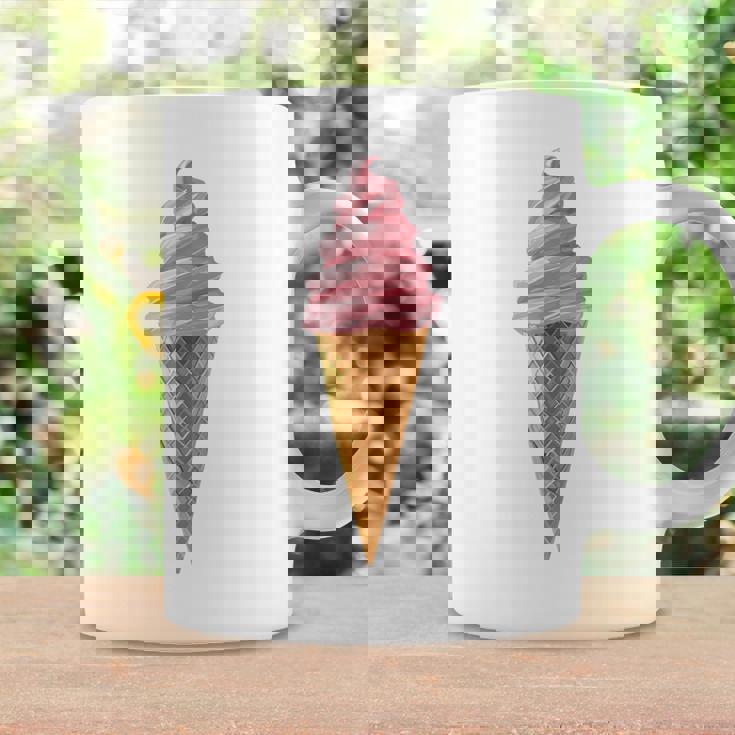 ピンク ソフトサーブ ストロベリー アイスクリーム コーン コーヒーマグ ギフトのアイデア