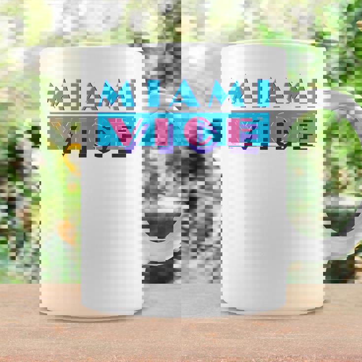 マイアミバイスのロゴ コーヒーマグ ギフトのアイデア