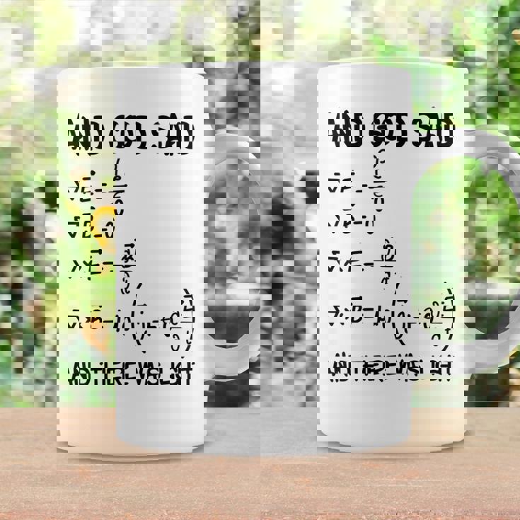 マクスウェル方程式と神は言って、光があった コーヒーマグ ギフトのアイデア