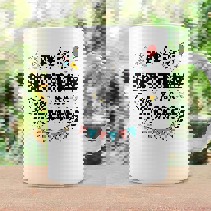 ママとしての私の1歳の誕生日パーティーイヤーを祝うママ コーヒーマグ ギフトのアイデア