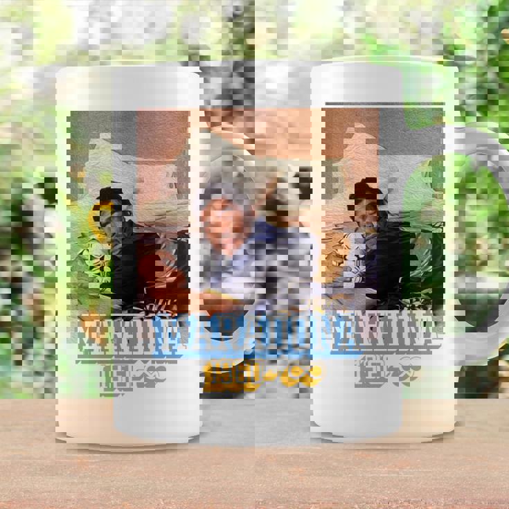 マラドーナフォーエヴァーボカジュニアーズ 長袖tシャツ コーヒーマグ ギフトのアイデア