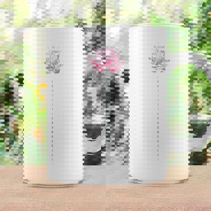 ヨガ エレガント 蓮の花 和書風 デザイン コーヒーマグ ギフトのアイデア