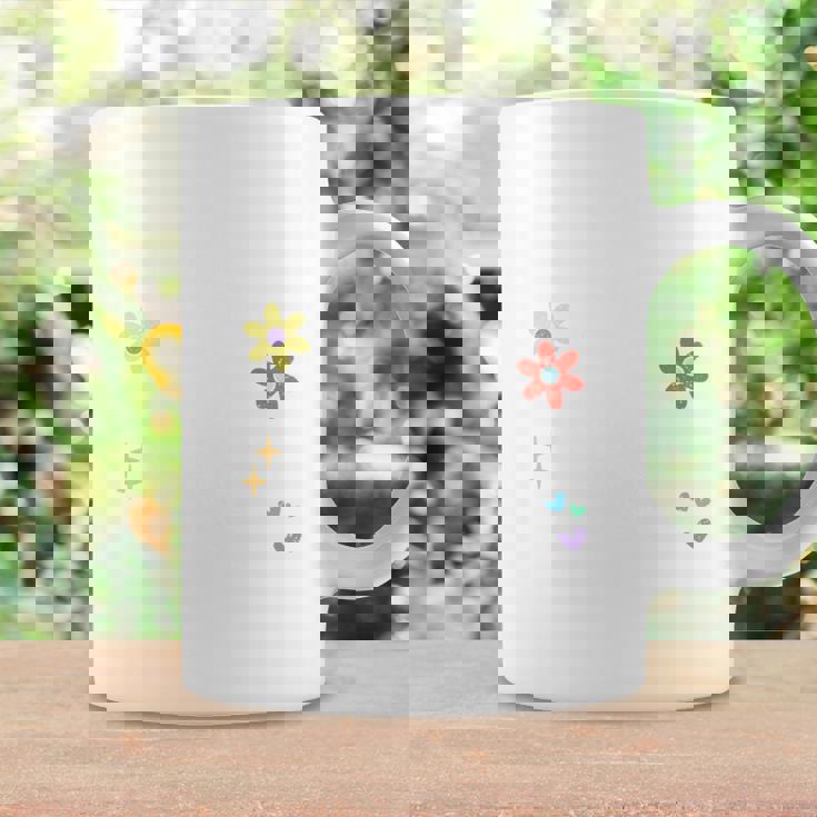 レトロ グルーヴィーなイム・シャネル Doing Chanelle Things 長袖tシャツ コーヒーマグ ギフトのアイデア