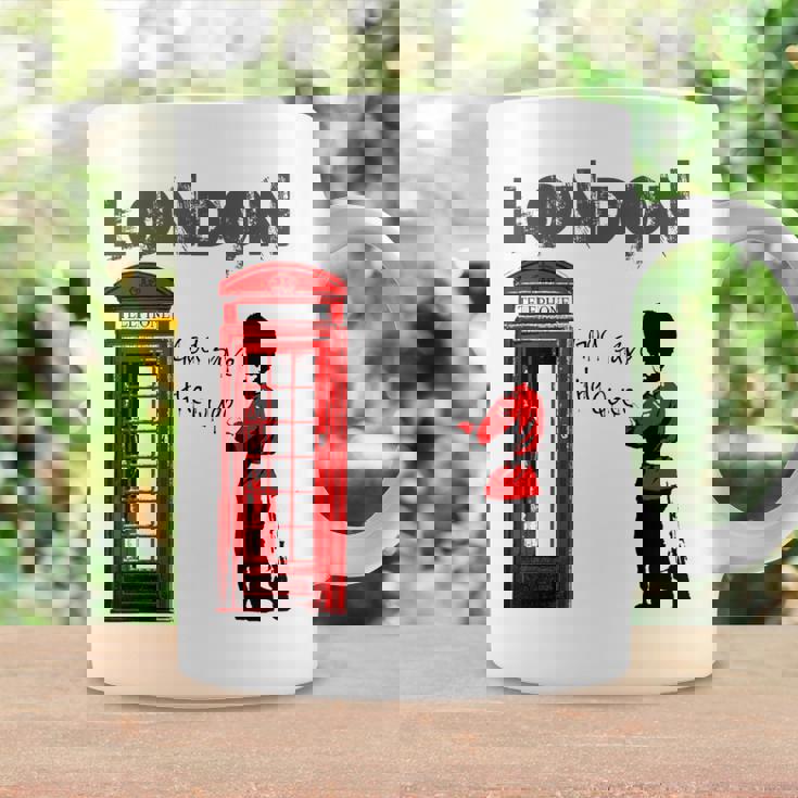 ロンドン・バンクシー・ゴッド・セーブ・ザ・クイーン コーヒーマグ ギフトのアイデア