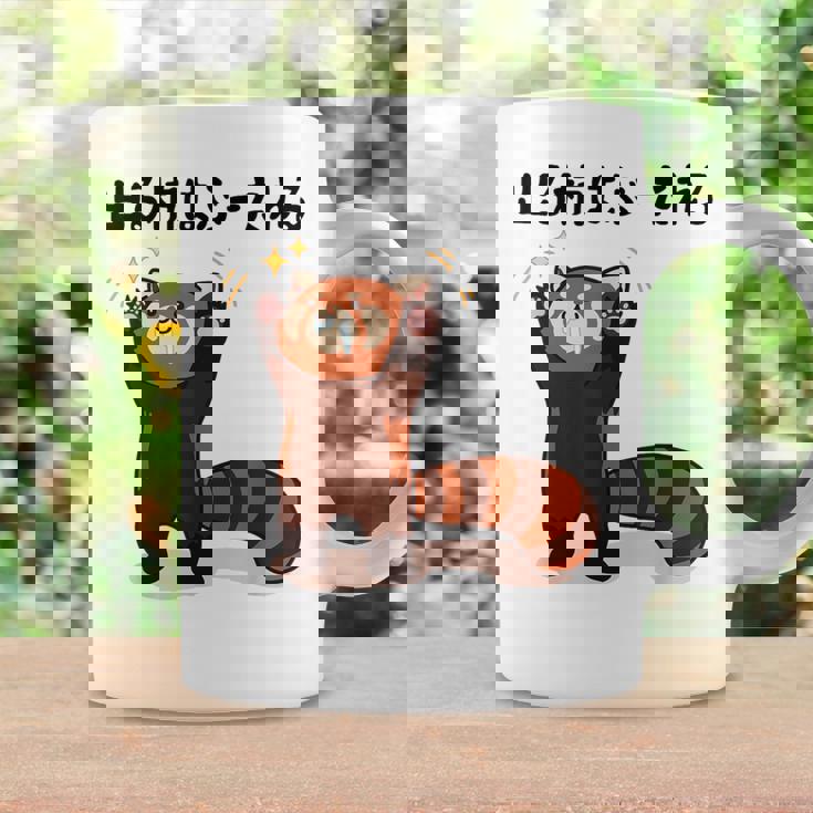 出る杭はぶーたれる レッサーパンダ ネタ ことわざ ことわざのもじり ジョーク ギャグ ダジャレ ツッコミ おもしろ コーヒーマグ ギフトのアイデア