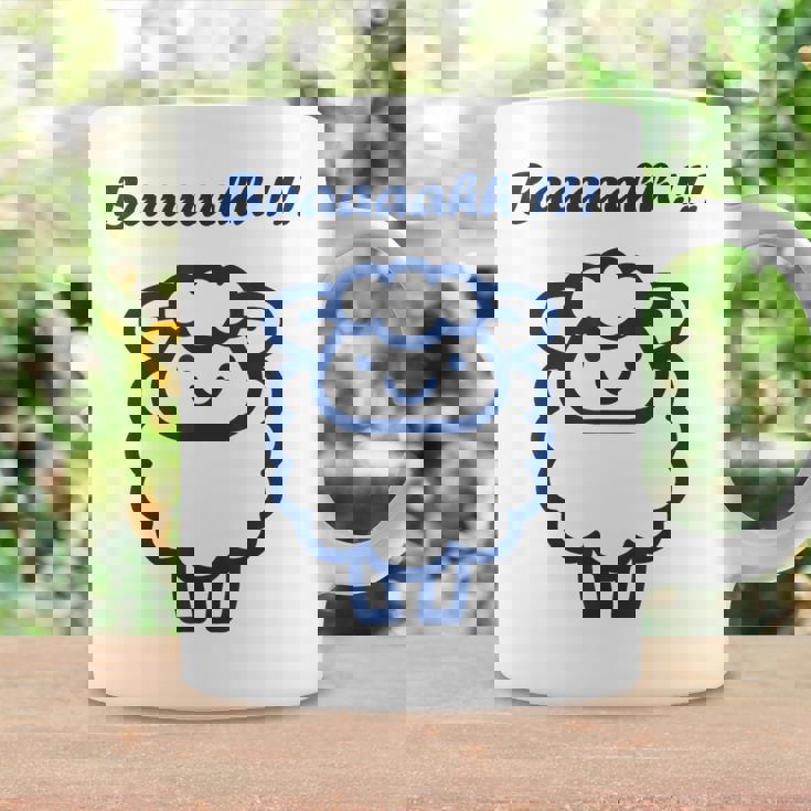 小さな羊 かわいいシンプルなミニマリストの動物 羊 コーヒーマグ ギフトのアイデア