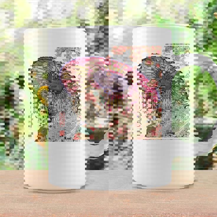 振り返る娘 見返り美人 日本美人 花街 浮世絵 桜 花 奇麗 赤 バックプリント コーヒーマグ ギフトのアイデア