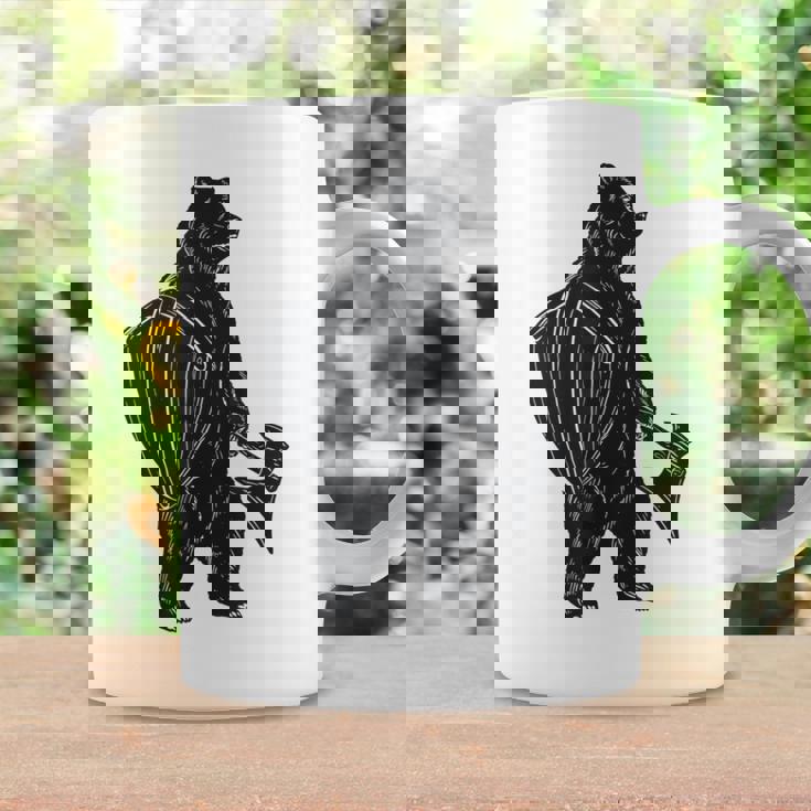 斧と盾を持った熊 中世の熊 バイキング コーヒーマグ ギフトのアイデア