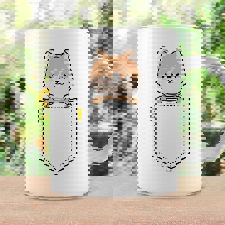 柴犬 しばいぬ 子柴 柴犬子犬 ワンポイント ポケット デザイン かわいい おもしろ 可愛い 犬飼い 犬好き コーヒーマグ ギフトのアイデア