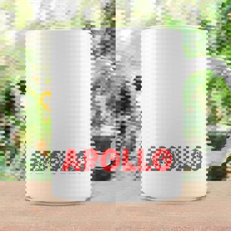 犬の名前 アポロ All In Need Is Coffee My Dog Named Apollo 長袖tシャツ コーヒーマグ ギフトのアイデア