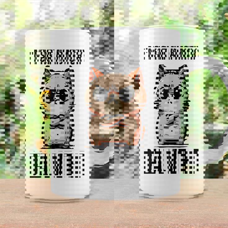 私は短気で口うるさいので、それを扱います。態度猫 コーヒーマグ ギフトのアイデア