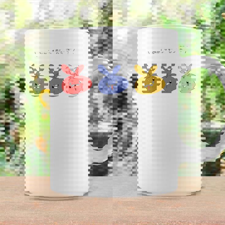 耳結びうさぎ 赤青黄 Cぽむこ かわいい うさぎ キャラクター 長袖tシャツ コーヒーマグ ギフトのアイデア