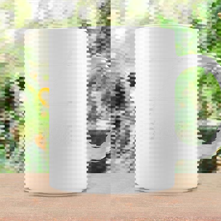 背中【電池切れた】電池 バッテリー おもしろ 面白い ギャグ ネタ ウケ狙い 笑える ユーモア おバカな 個性的な コーヒーマグ ギフトのアイデア