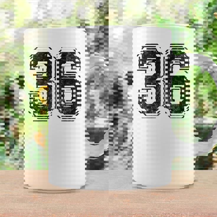 背中に36番。 コーヒーマグ ギフトのアイデア