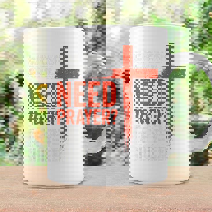 親愛なる私の後ろにいる人は祈りが必要だ、私の肩をたたいて信仰を コーヒーマグ ギフトのアイデア