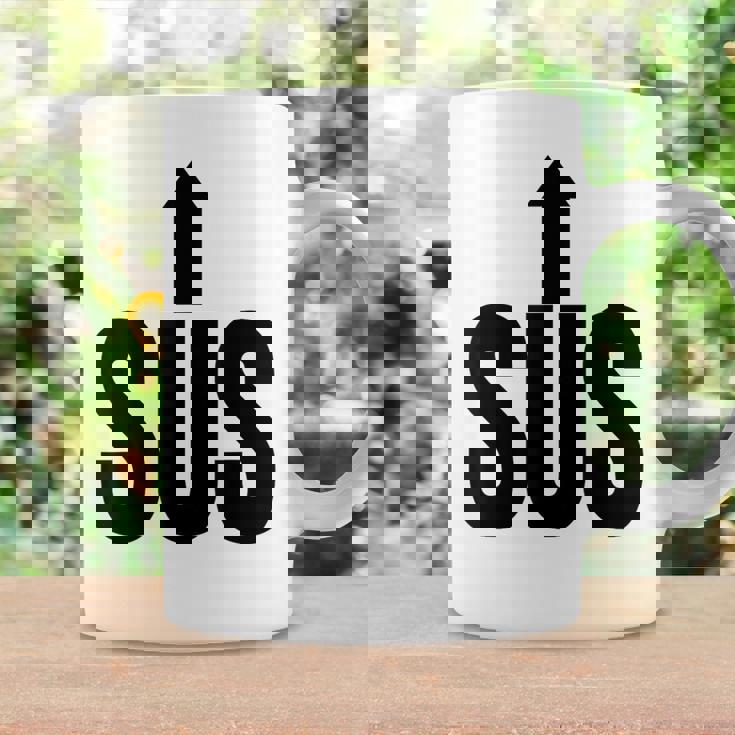 面白い不審者は面白いいたずら者は遊び心のある引用 コーヒーマグ ギフトのアイデア