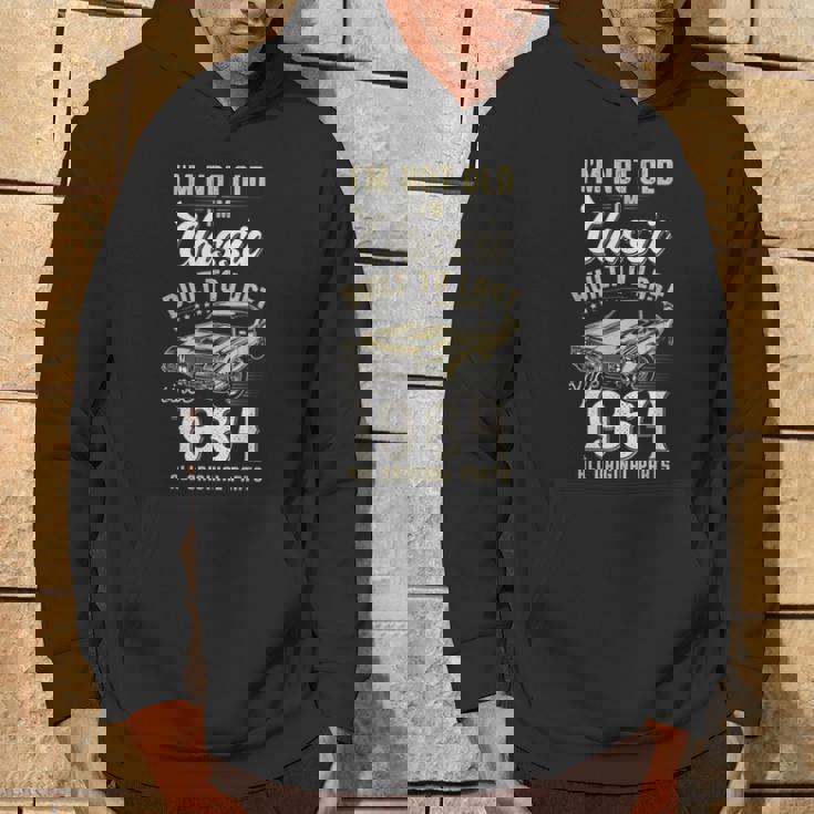 1964年生まれ、61歳の誕生日、クラシックカー パーカー ライフスタイル