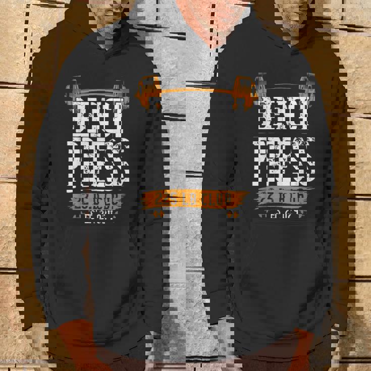 225ポンド ベンチプレス クラブ ベンチプレス ジム ワークアウト パーカー ライフスタイル