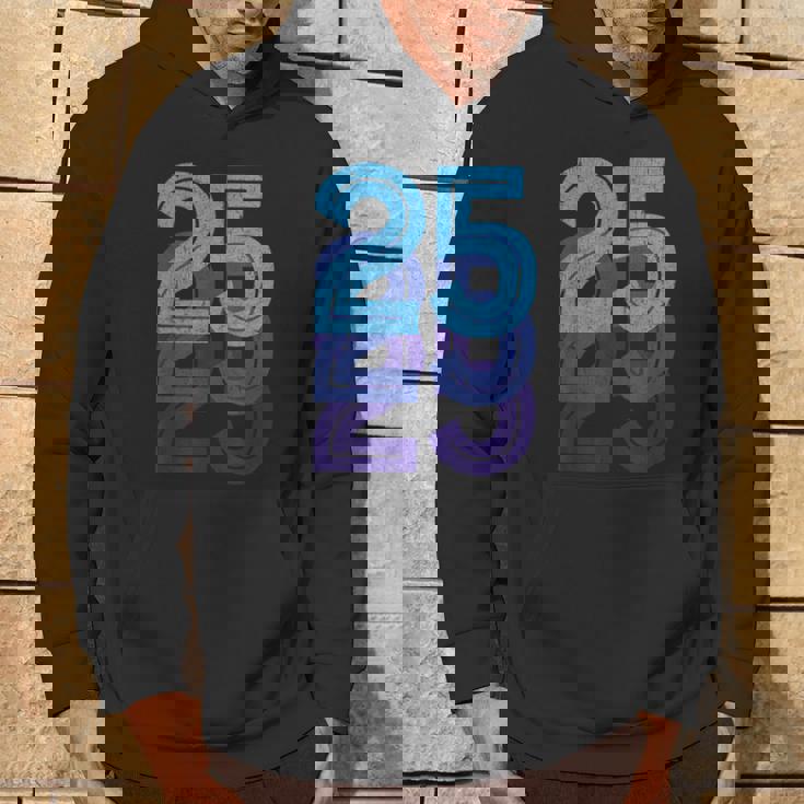 25ラッキーナンバー25歳の誕生日スポーツチーム-25 パーカー ライフスタイル